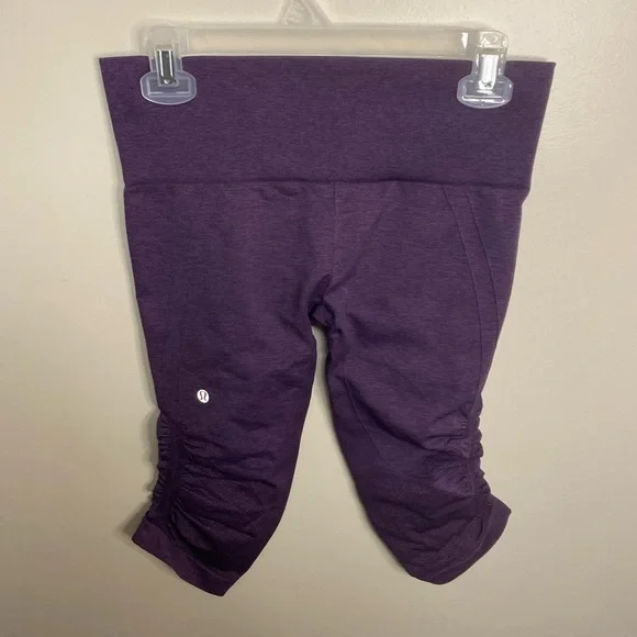 LULULEMON In The Flow Crop - Picture 8 of 10